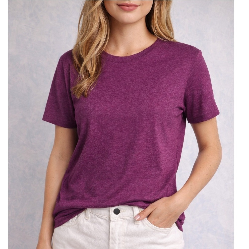 Banana Republic‎ Premium Wash T-Shirt – Women's Small (Purple)